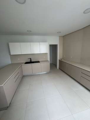 PENTHOUSE 400 m2 F5 POINT E image 6