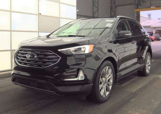 FORD EDGE TITANIUM image 1