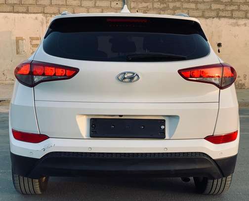 HYUNDAI TUCSON 2016 image 12