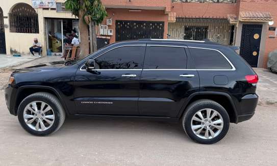 Jeep grand Cherokee image 11