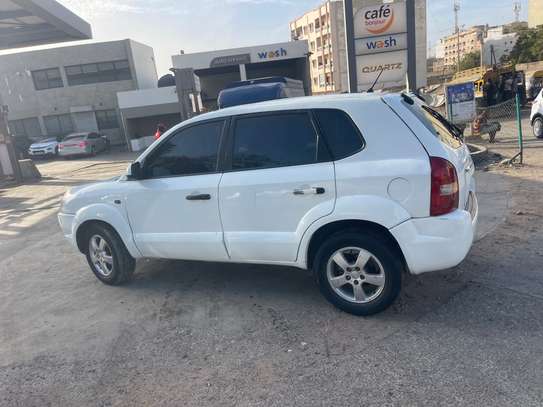 Hyundai Tucson 2007 image 8