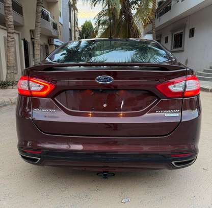 Ford fusion image 6
