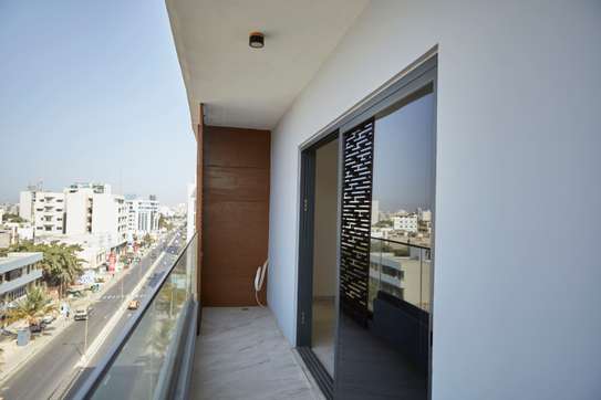 APPARTEMENT F4 A MERMOZ-FANN : LUMINEUX ET SPACIEUX image 4