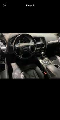Audi Q7 7 places image 10