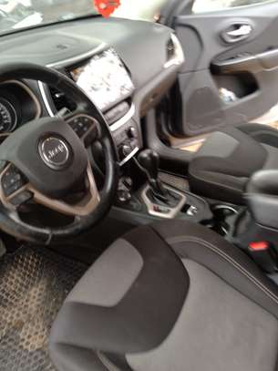 Jeep Cherokee 2014 4 cylindres image 10