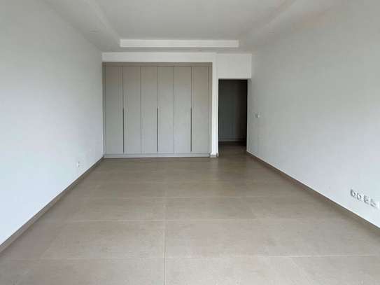 Penthouss à louer aux plateau 3 chambres image 6