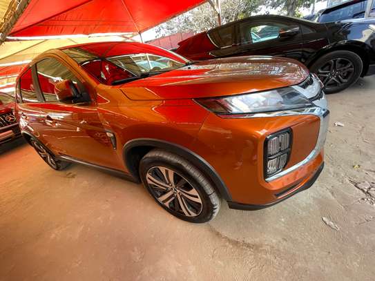 2020 Mitsubishi outlander/RVR image 8