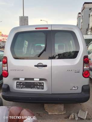 Peugeot partner image 4