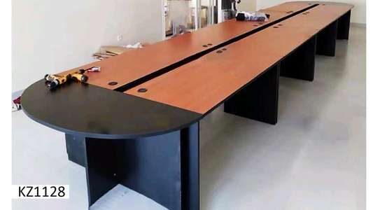 Tables de réunions image 7