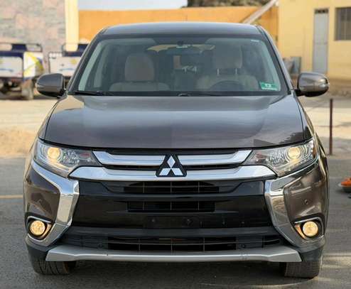 Mitsubishi Outlander 7 places 2016 image 1