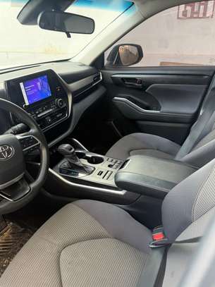 Toyota Highlander 2023 4cylindre image 5