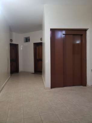 IMMEUBLE 14 appartements – TF – SICAP FOIRE, DAKAR image 7