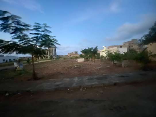 Titre foncier individuel 150m2 à Bambilor route bitumée image 6
