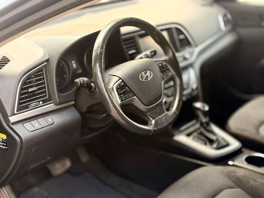 Location Hyundai Elantra image 2