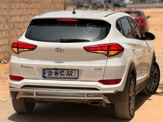 HYUNDAI TUCSON DIESEL 2017/18 image 10