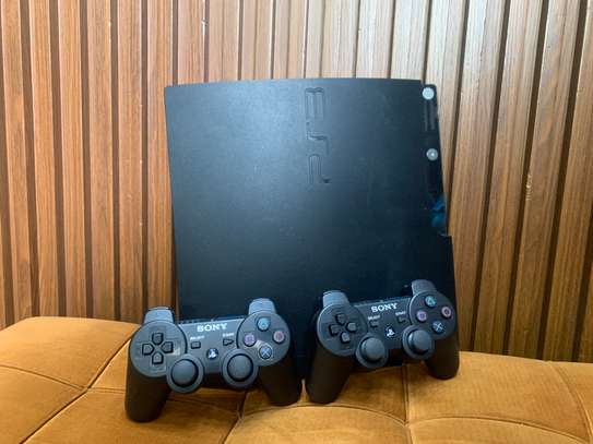 PS3 venant complét avec deux manette image 4