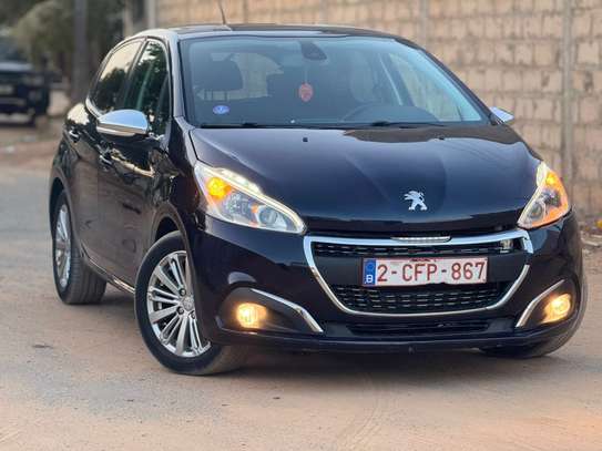 Peugeot 208 2019 image 3