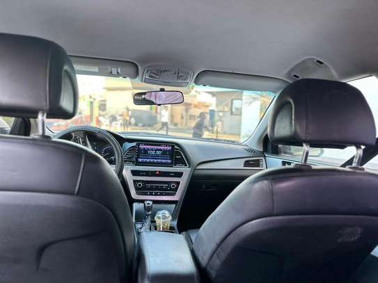HYUNDAI SONATA 2016 image 9