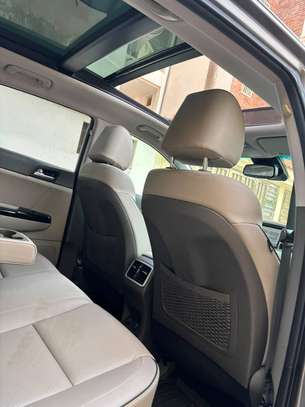 KIA  SPORTAGE SX  Année : 2018 image 6