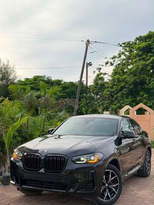 BMW X4 M40i 2024 image 2