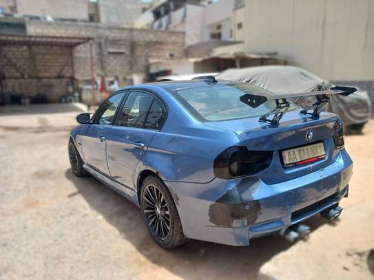 BMW Série 3 E90 328i SPORT image 8