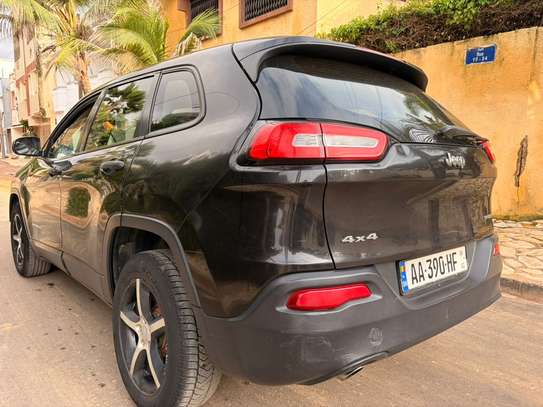 JEEP CHEROKEE image 3