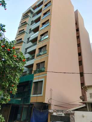 Appartement neuf à Vendre au Point E image 12