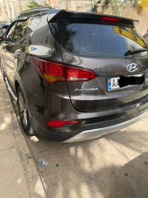 Hyundai Santafe 2016 image 10