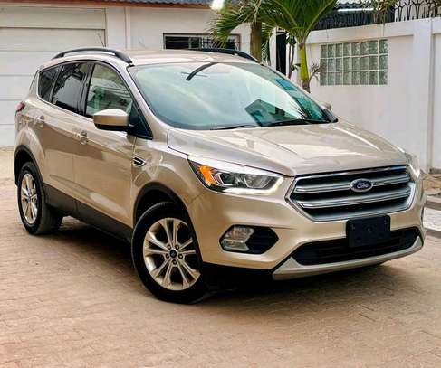 FORD ESCAPE AUTOMATIQUE ESSENCE CLIMATISÉ 1.5 image 3