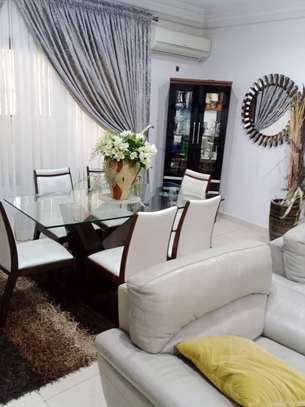 Villa r+3 à louer à Ngor image 2
