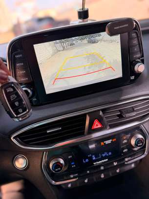 Hyundai santa fe 2020 image 5