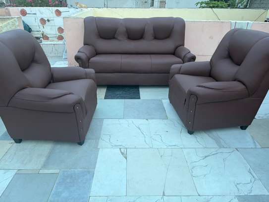 Salon 5 place vip image 3
