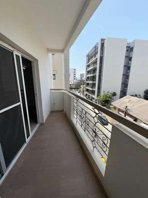 Appartement F4 à  louer au Point E image 14