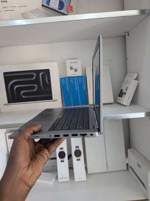 Dell latitude  7430 ) i7 13e generation Vpro ) 16 ram ) 512 image 3