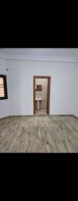 Duplex F5 ( RDC et 1er étage) image 3