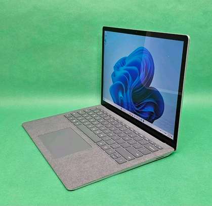 Surface laptop 4 image 5