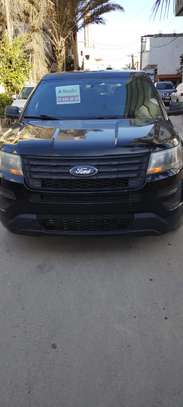 Ford Explorer 2017 image 2