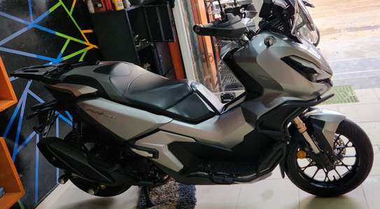 Honda Adv 350 2024 image 2