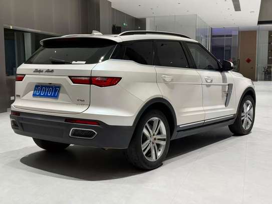 White Zotye 700 2017 image 4