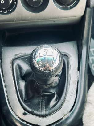 Peugeot 308 2009 image 6