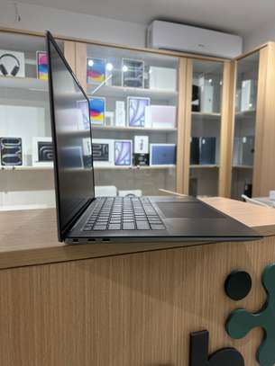 Dell Precision 5570 - I9 12e Génération | 16GB RAM | 512GB image 3