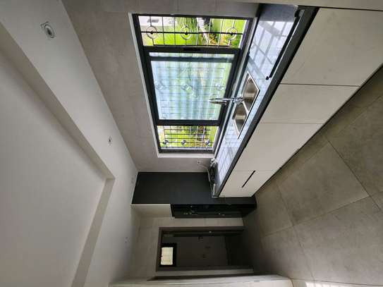 Très belle villa avec piscine et jardin image 10