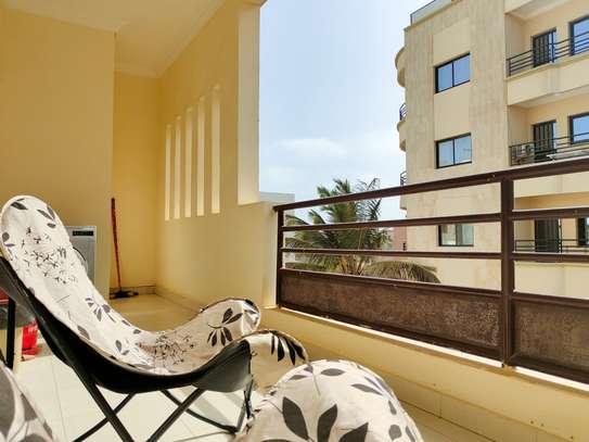 Superbe T2 meublé – Résidence Amani VDN, derrière Exclusive image 5