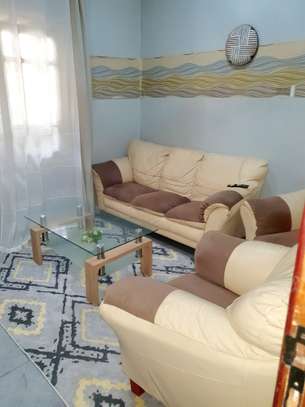 Mifa, Appartement RDC de 2 chambres, pour famille image 2