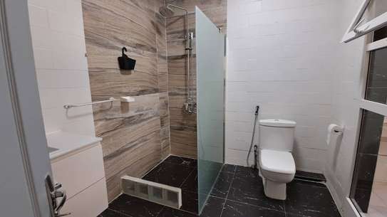 Appartement F4 à louer à Mermoz image 2