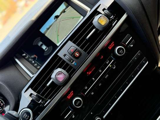 BMW X4 2018 image 12