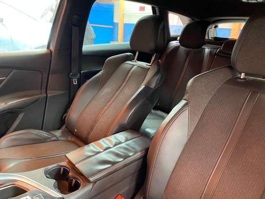 Peugeot 3008 Gt line 2017 image 9