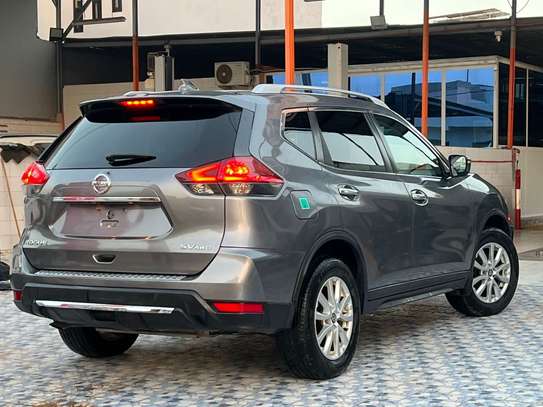 Nissan rogue image 4