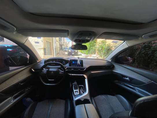 Peugeot 3008 image 6