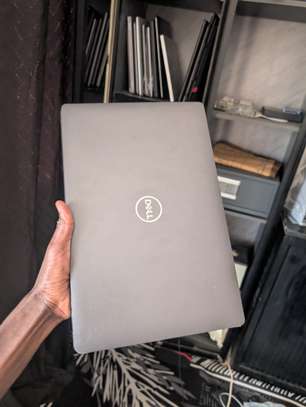 Ordinateur portable i5 8th gen/ SSD 256gb image 4